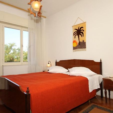Apartments With A Parking Space Umag - 7066 Экстерьер фото