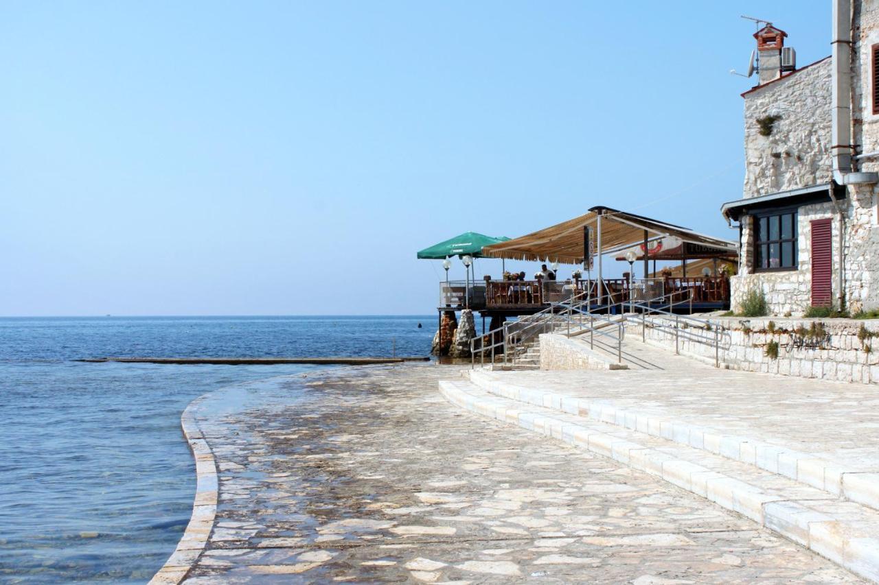 Apartments With A Parking Space Umag - 7066 Экстерьер фото