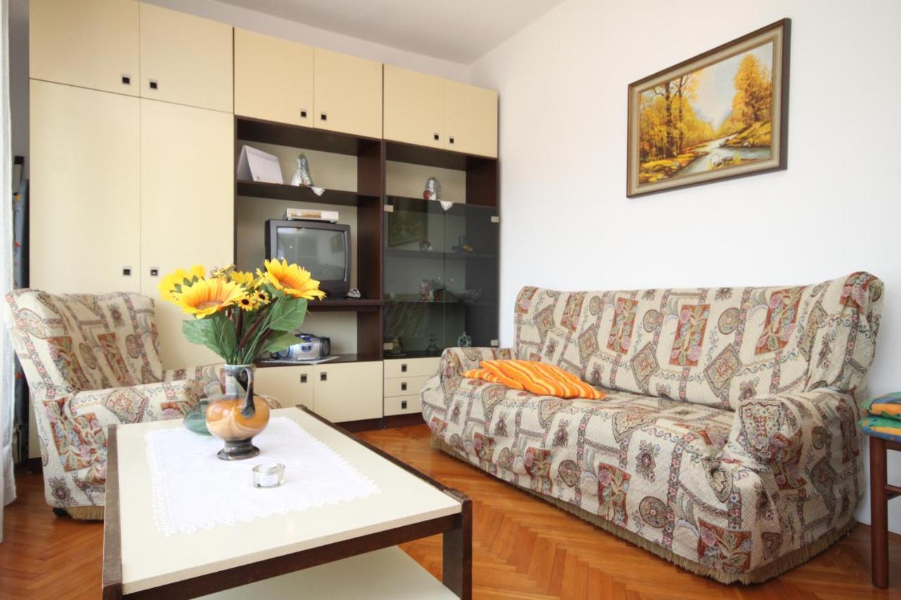 Apartments With A Parking Space Umag - 7066 Экстерьер фото