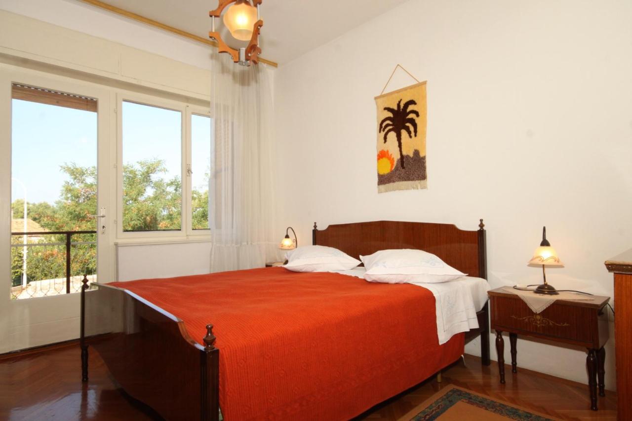 Apartments With A Parking Space Umag - 7066 Экстерьер фото