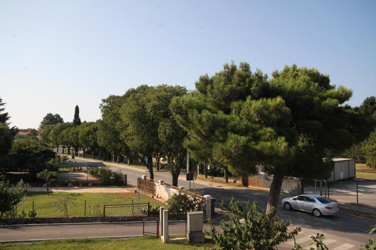 Apartments With A Parking Space Umag - 7066 Экстерьер фото